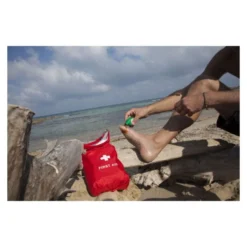 Exped Fold Drybag First Aid - Medium -Lowe Gear Adventure Shop Exped Fold Drybag First Aid Medium Beach 447334