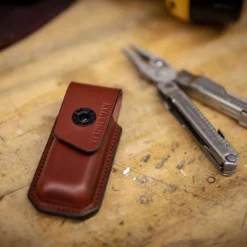 Leatherman Ainsworth Premium Leather Sheath -Lowe Gear Adventure Shop Leatherman Ainsworth Leather Sheath 06